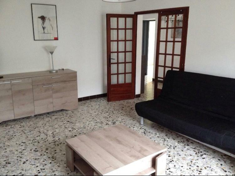 ארל Appartement Tout Confort Avec Parking Ferme מראה חיצוני תמונה