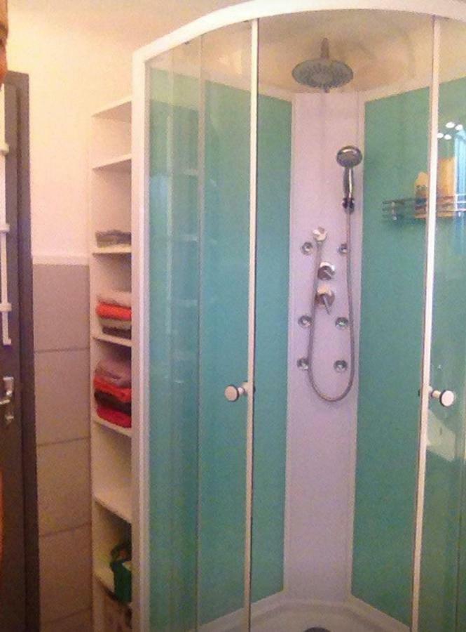 ארל Appartement Tout Confort Avec Parking Ferme מראה חיצוני תמונה